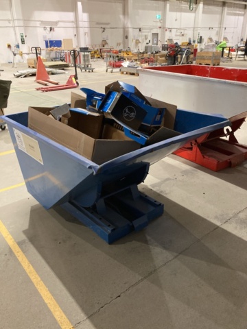 1402822-6 Tipper container/ Scrap bin