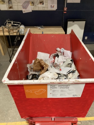 1402823-3 Tippcontainer/ Skrotbinge