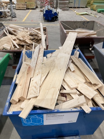 1402828-5 Tipper container/ Scrap bin