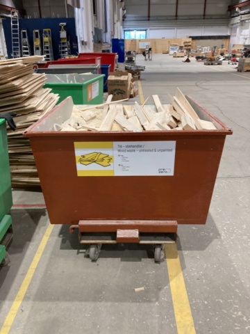 1402830-1 Tippcontainer/ Skrotbinge