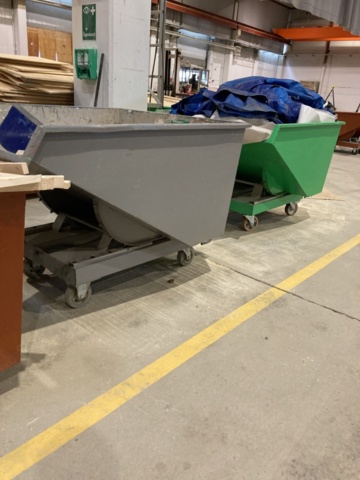 1402833-4 Tippcontainer/ Skrotbinge