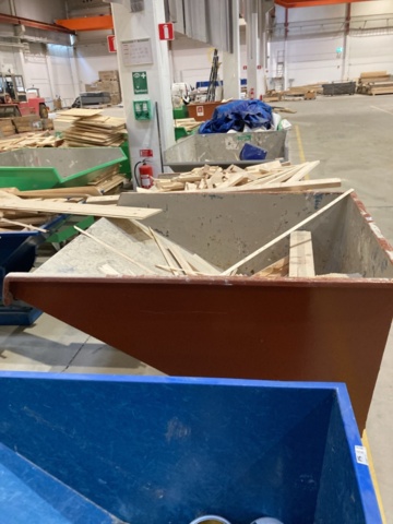 1402835-6 Tippcontainer/ Skrotbinge