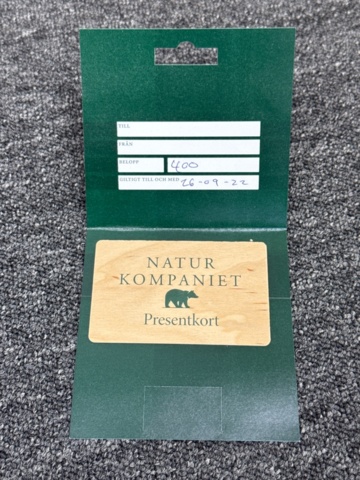 1366971-2 20st Naturkompaniet presentkort