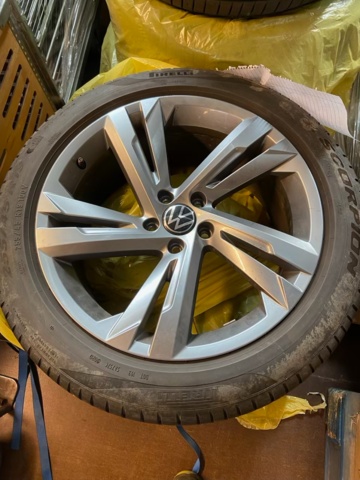 1332989-47 Volkswagen Tiguan 2.0 TDI DPF SCR 4Motion DSG Sekventiell, 200hk, 2021