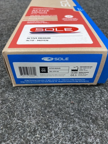 1408350-5 3 st par illäggsulor, Strl US 6