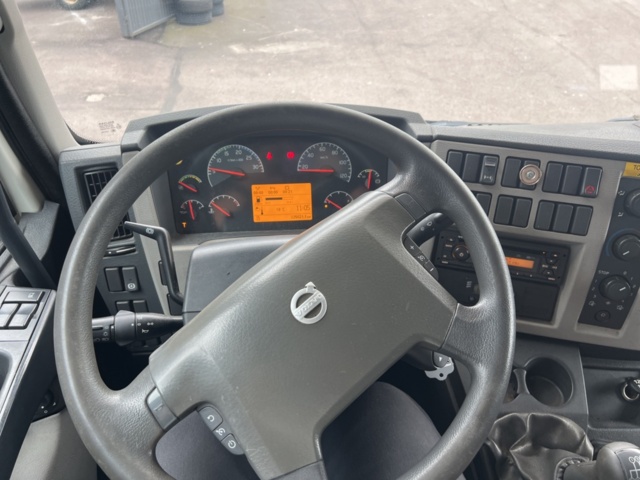 1395429-34 Skåpbil Volvo FL 4*2  Manuell, -2010