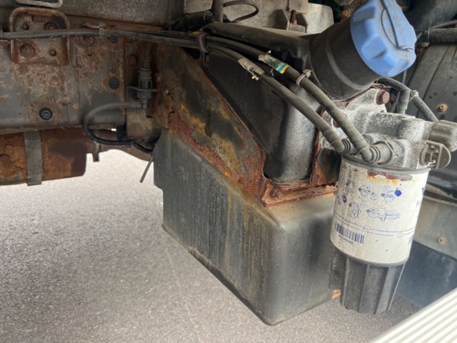 1395429-27 Skåpbil Volvo FL 4*2  Manuell, -2010