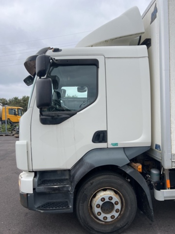 1395429-29 Skåpbil Volvo FL 4*2  Manuell, -2010