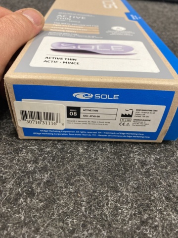 1408359-3 4 st par iläggssulor, Strl US 8