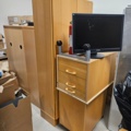 1366979-3 Diverse kontorsmöbler, säkerhetsskåp m.m.