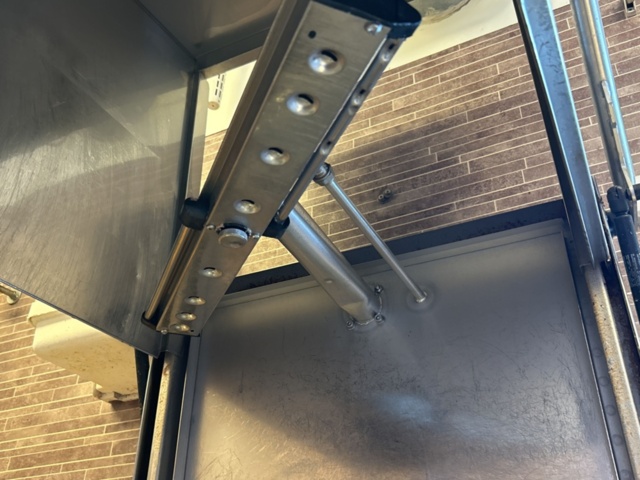 1361102-12 Diskmaskin Wexiödisk WD-6C med in- och utmatningsbänk, korgar och tillbehör