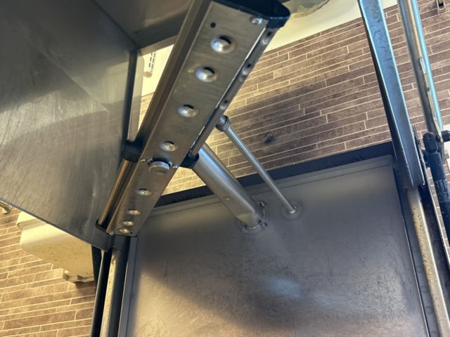 1361102-13 Diskmaskin Wexiödisk WD-6C med in- och utmatningsbänk, korgar och tillbehör