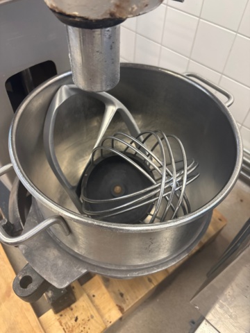 1366982-3 Degblandare Metos