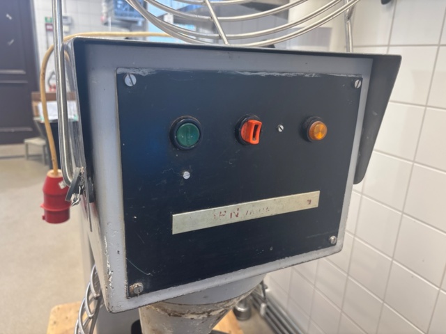 1366982-5 Degblandare Metos