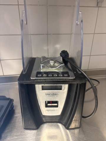 1366984-1 Blender - Blendtec Connoisseur 825 (ej komplett)