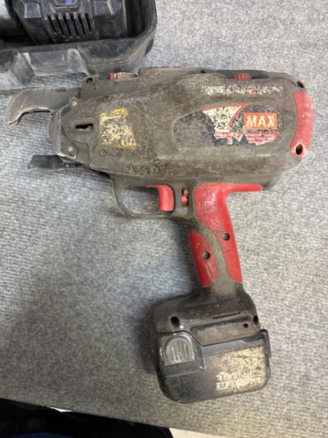 1408400-4 Najmaskiner 2 st med tillbehör  - Max / ScanFast