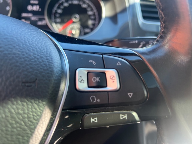 1408650-24 Volkswagen Golf 5-dörrar 1.0 TSI BMT Manuell, 110hk, 2017