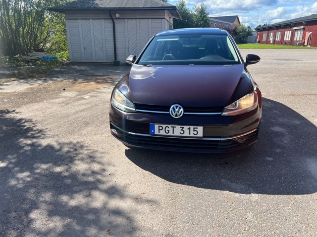 1408650-3 Volkswagen Golf 5-dörrar 1.0 TSI BMT Manuell, 110hk, 2017