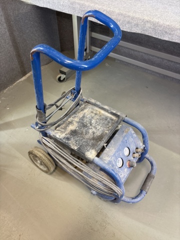 1408404-1 Kompressor på hjul - ScanFast