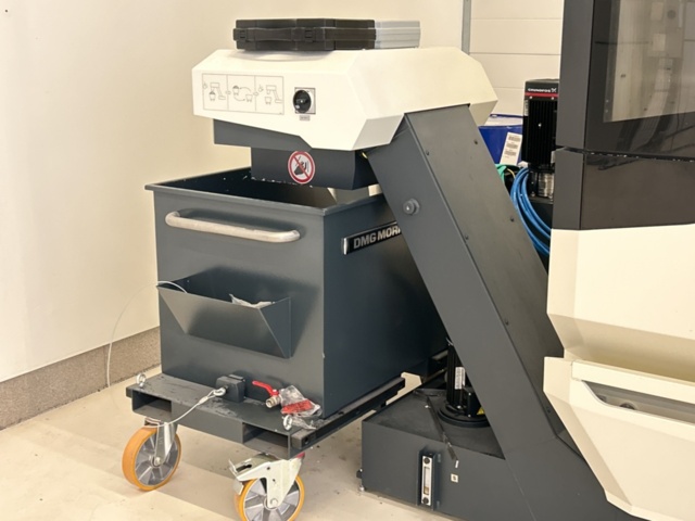 1361117-18 CNC-maskin 5-axlig - DMG Mori CMX 50 U -2023