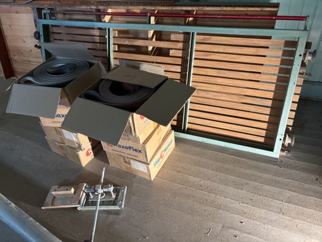 1373418-9 Långbandputs Rival –A330