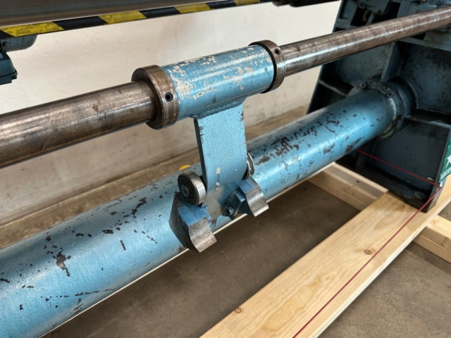 1399772-3 Motoriserad rundvals Luna 8266/12/45