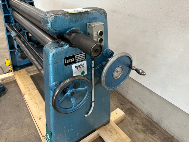 1399772-5 Motoriserad rundvals Luna 8266/12/45