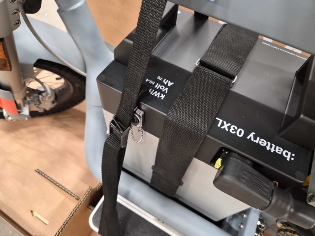 1401723-2 Elmoped CAKE Ösa Flex :work