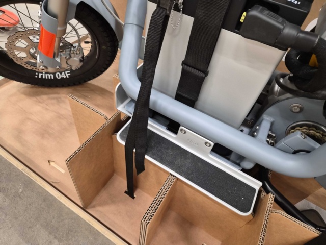 1401723-4 Elmoped CAKE Ösa Flex :work