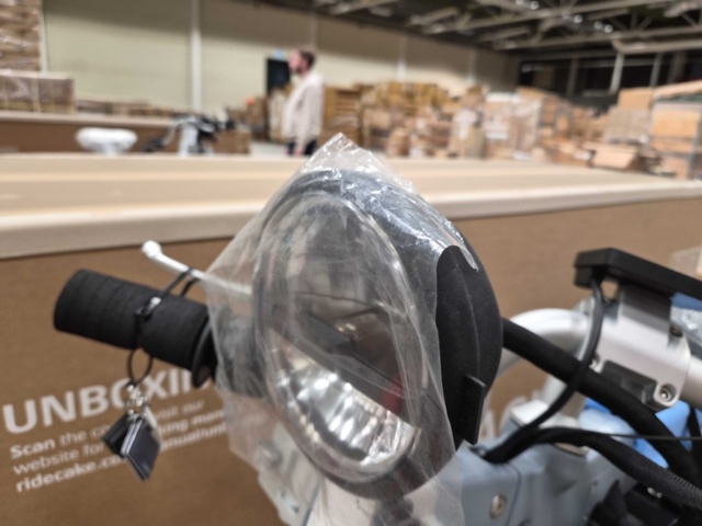 1401723-6 Elmoped CAKE Ösa Flex :work