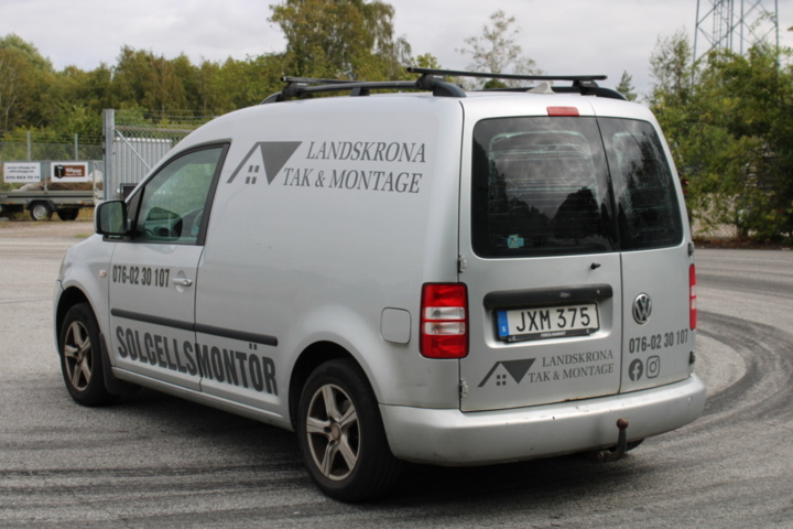 1409879-3 Volkswagen Caddy 1.6 TDI Manuell, 102hk, 2011 (rep. objekt)