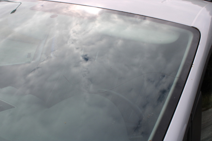 1409879-11 Volkswagen Caddy 1.6 TDI Manuell, 102hk, 2011 (rep. objekt)