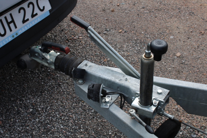 1409881-16 HAKI-aluminiumställning inkl släpvagn -2023