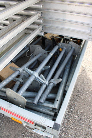 1409881-17 HAKI-aluminiumställning inkl släpvagn -2023