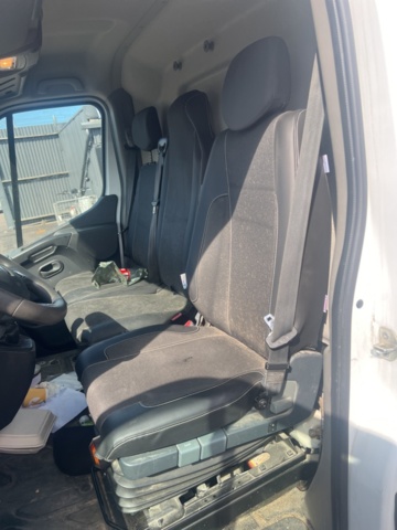 1395580-25 Skåpbil Renault Master Manuell, -2019