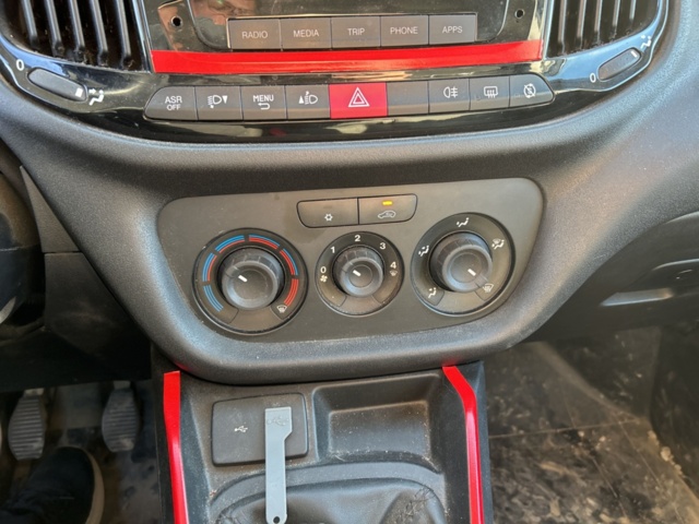 1383181-17 Fiat Doblò Van 0.7 t 1.6 Multijet Manuell, 105hk, 2020