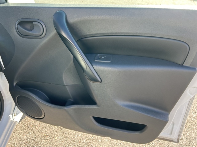 1383182-17 Nissan NV250 2.0t 1.5 dCi Manuell, 95hk, 2020