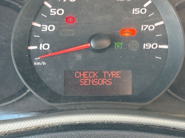 1383183-15 Nissan NV400 2.3 dCi Manuell, 145hk, 2016