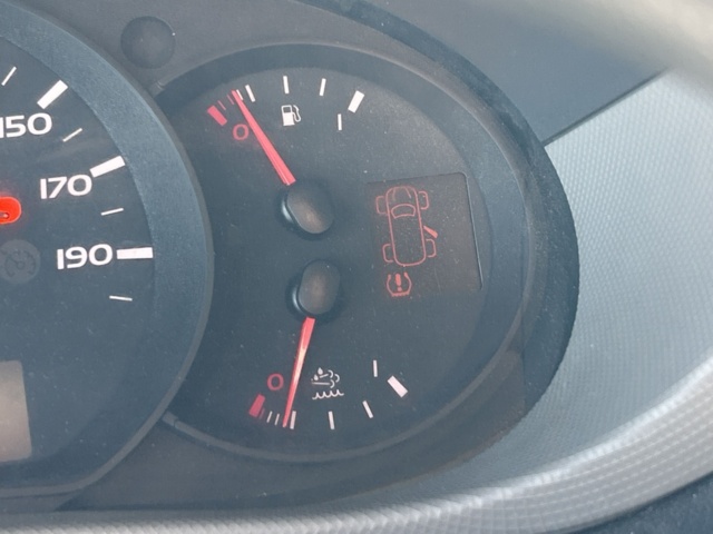 1383183-18 Nissan NV400 2.3 dCi Manuell, 145hk, 2016