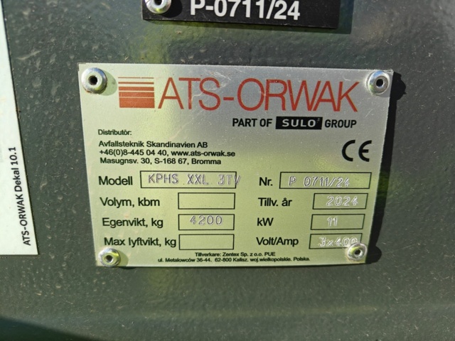 1409912-24 Komprimator anläggning med container och kärlvändare