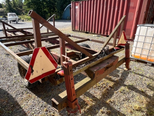 1255330-5 Båtvagn, stor modell