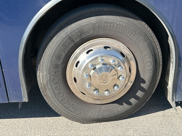 1361155-6 Limousine buss Volvo B12M Automat, -2005