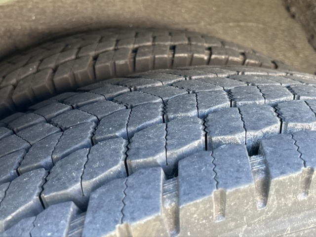 1361155-15 Limousine buss Volvo B12M Automat, -2005