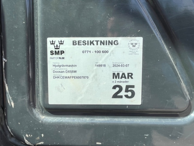1410018-38 Hjulgrävare, Doosan DX55W med tillbehör -2015