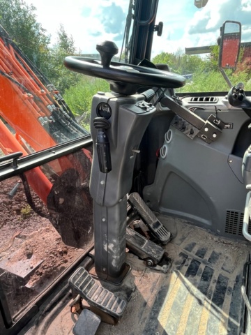 1410018-41 Hjulgrävare, Doosan DX55W med tillbehör -2015