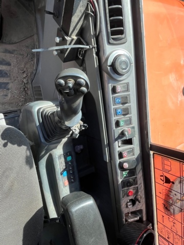 1410018-42 Hjulgrävare, Doosan DX55W med tillbehör -2015