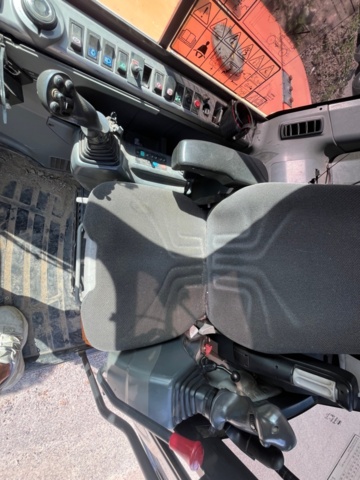 1410018-43 Hjulgrävare, Doosan DX55W med tillbehör -2015