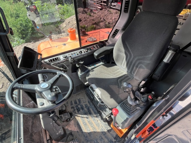 1410018-50 Hjulgrävare, Doosan DX55W med tillbehör -2015