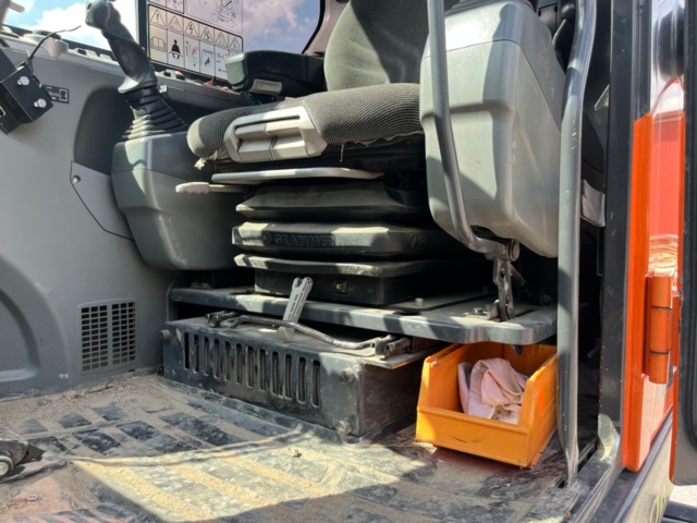 1410018-54 Hjulgrävare, Doosan DX55W med tillbehör -2015