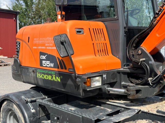 1410018-59 Hjulgrävare, Doosan DX55W med tillbehör -2015